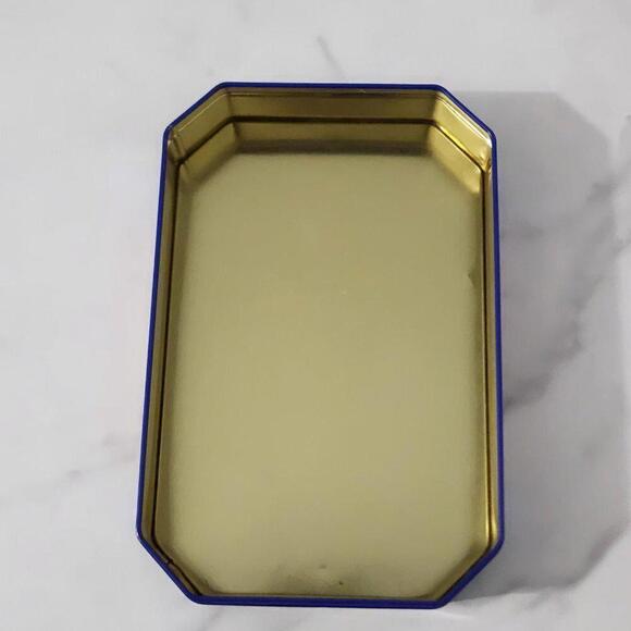 3/$25 Norman Rockwell Snickers Limited Edition 2001 Collectible Tin Canister - Picture 7 of 10